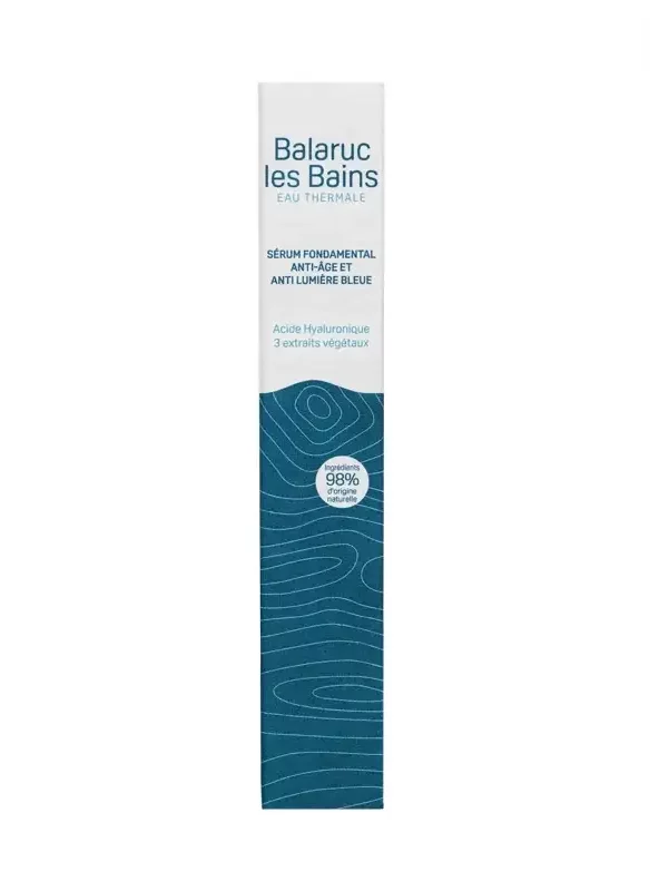 Sérum Fondamental ANTI-ÂGE ET ANTI LUMIÈRE BLEUE l'alliance de l'acide hyaluronique et de la protection anti-lumière bleue pour une peau resplendissante.