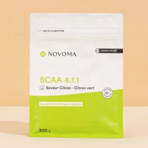 Un sachet de BCAA Novoma, prêt à l'emploi pour optimiser vos entraînements et votre récupération.